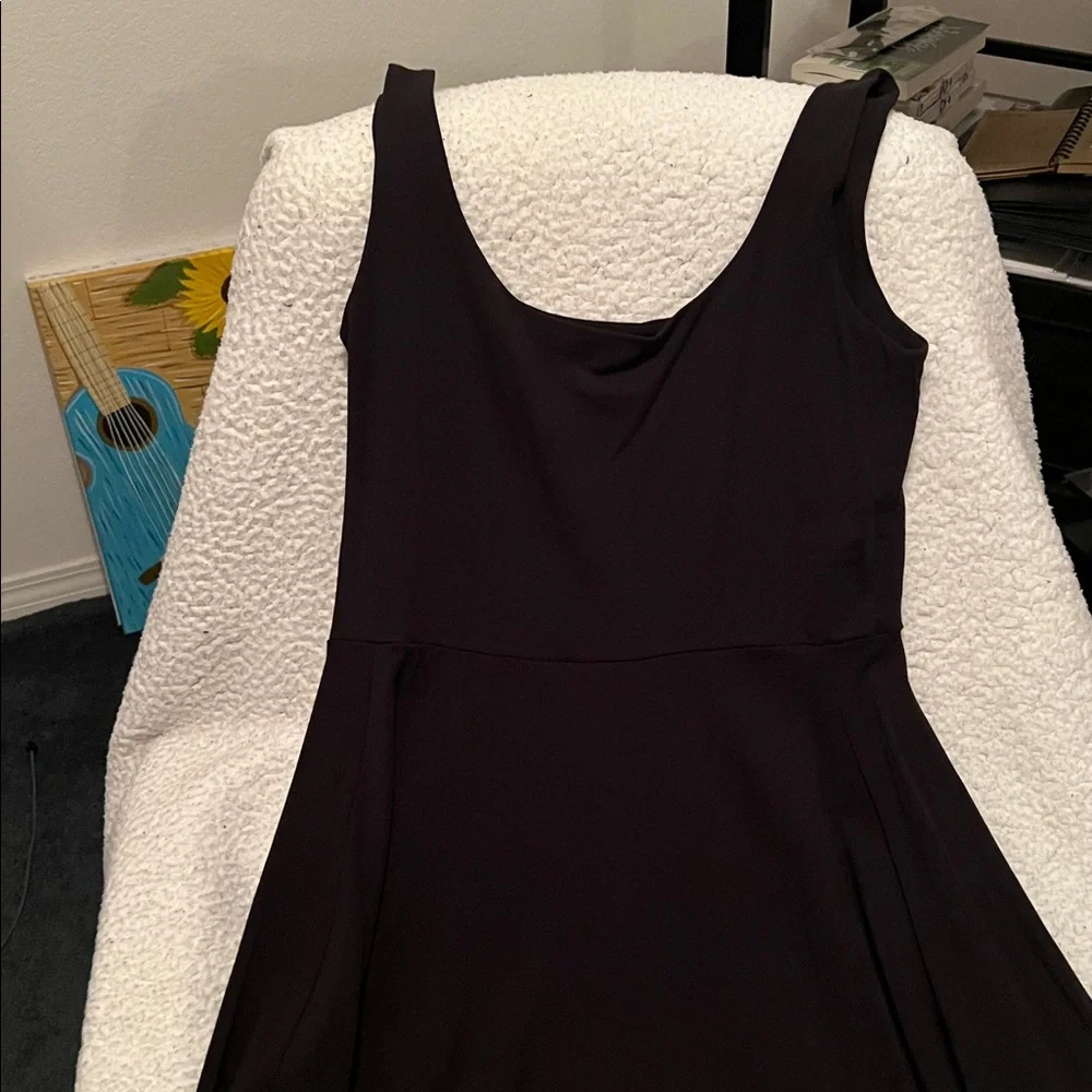 American Eagle black flowy midi dress w/ side split & tank-style straps in L - Picture 4 of 4